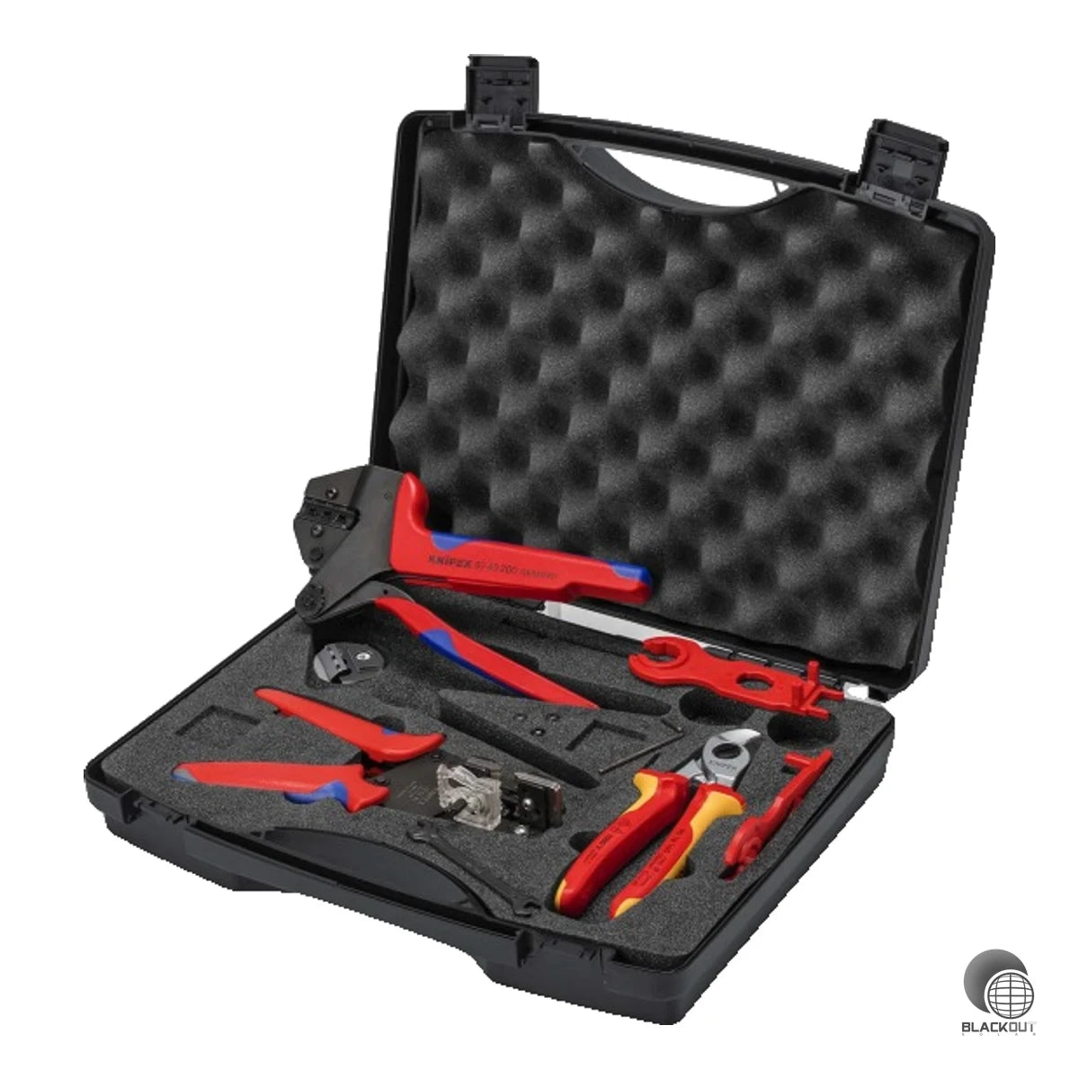 Komplett bestückter Werkzeugkoffer von Knipex für die professionelle Montage von MC4-Solarsteckverbindern. Enthält Crimp-Systemzange, Kabelschere, Präzisions-Abisolierzange sowie Crimpeinsatz und Montagewerkzeug für MC4-Stecker.
