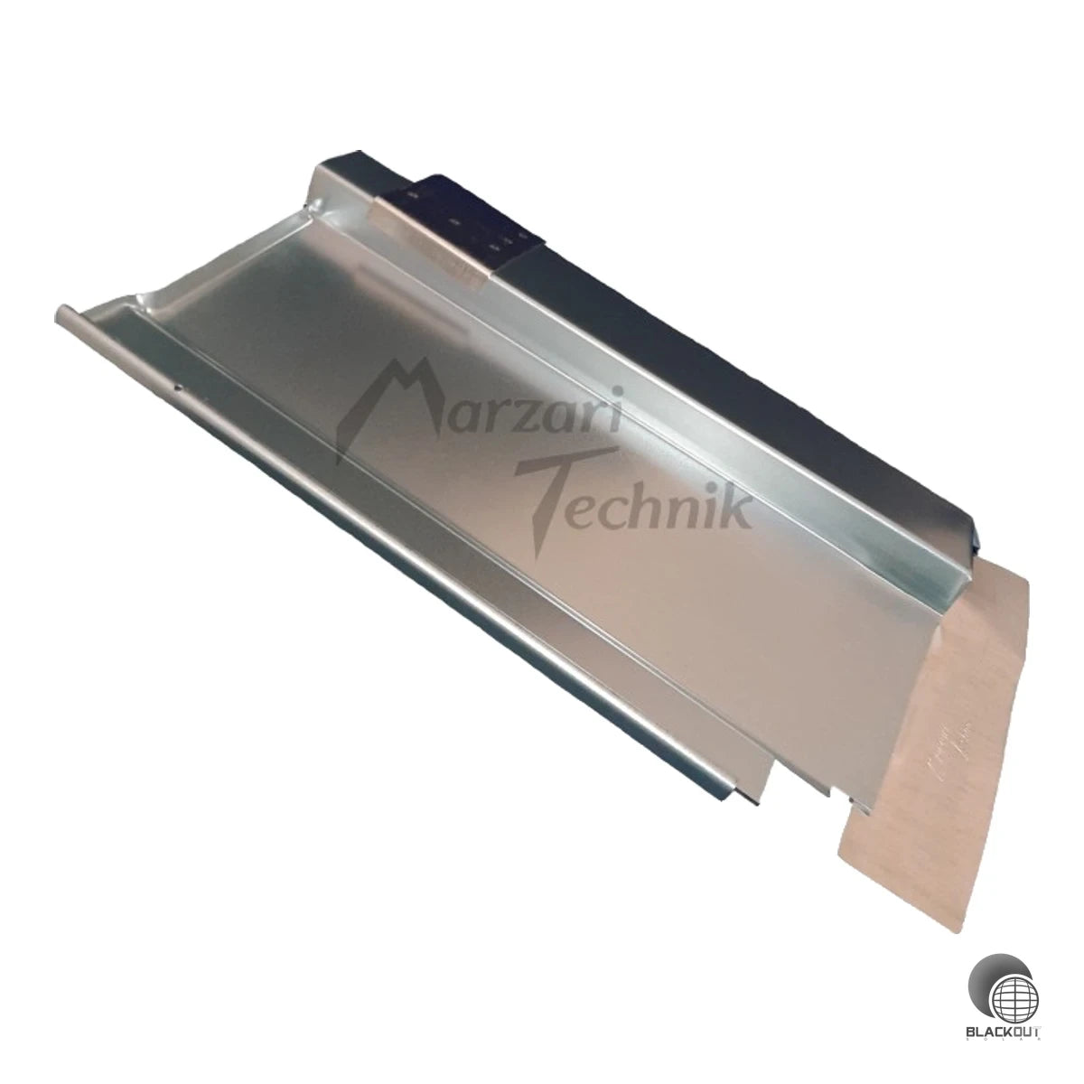Verzinkte Metalldachplatte zur sicheren Befestigung von PV-Montagesystemen auf Dächern mit Ziegeltypen Futura (Creaton) und Roma (ZZ Wancor).
