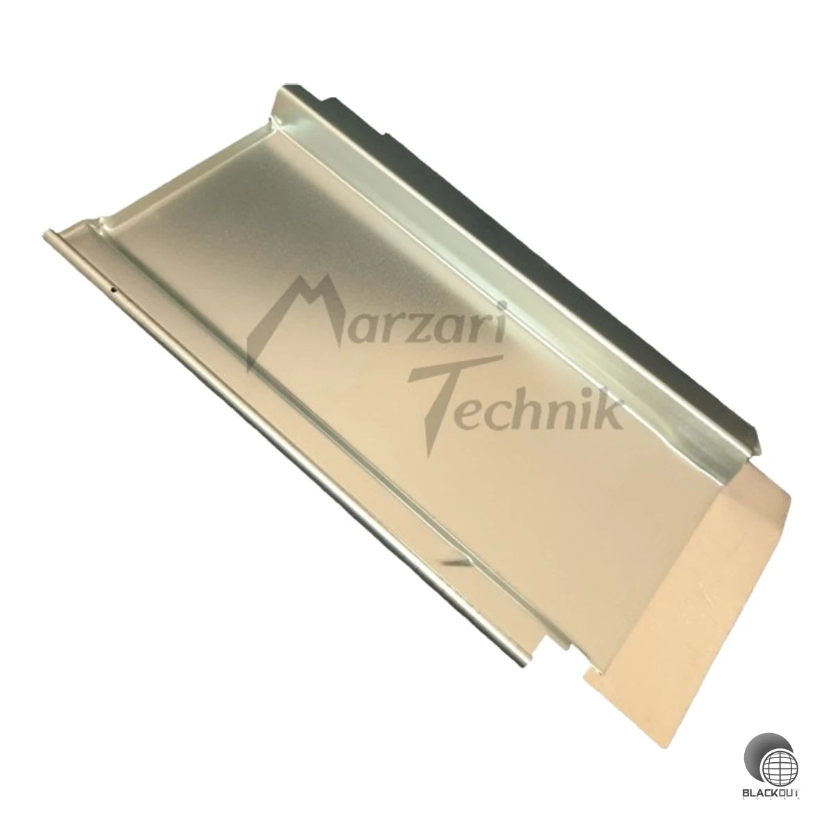 Verzinkte Metalldachplatte für die passgenaue PV-Montage auf Tonziegeldächern. Kompatibel mit Wienerberger Alegra 12 (Bogen) und Jacobi Walther J 11 V (variwell).