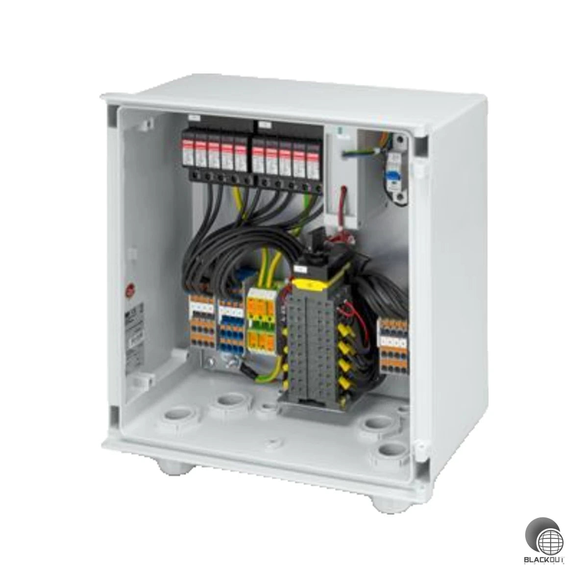 Generatoranschlusskasten für Photovoltaikanlagen bis 1.000 V DC mit integriertem Überspannungsschutz Typ 1/2 und DC-Feuerwehr-Lasttrennschalter für 4×2 Strings.