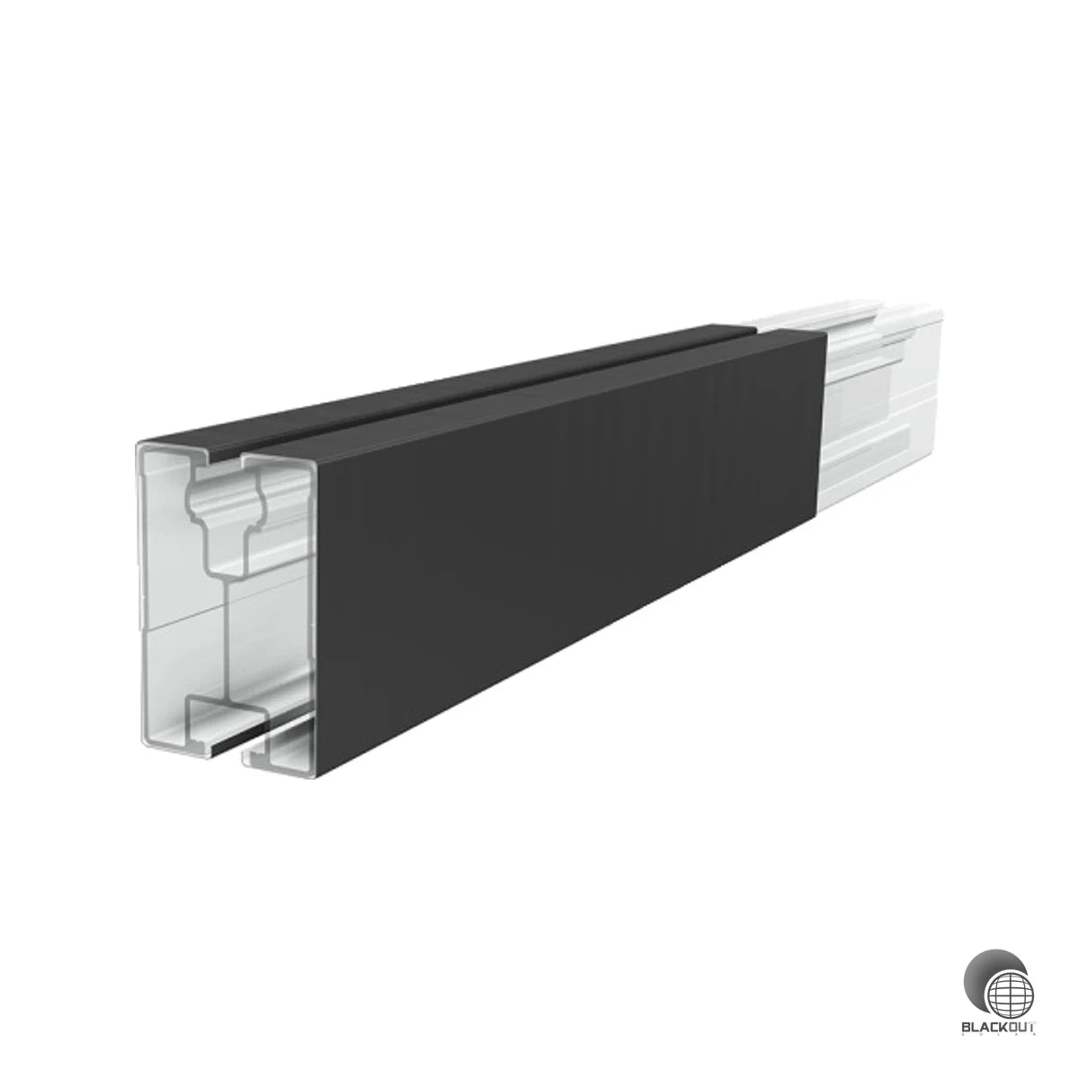 Eloxierte Aluminium-Schienenabdeckung für die SL Rack RAIL 60 in mattem Schwarz — für ein optisch hochwertiges, vollständig schwarzes Erscheinungsbild der PV-Anlage.