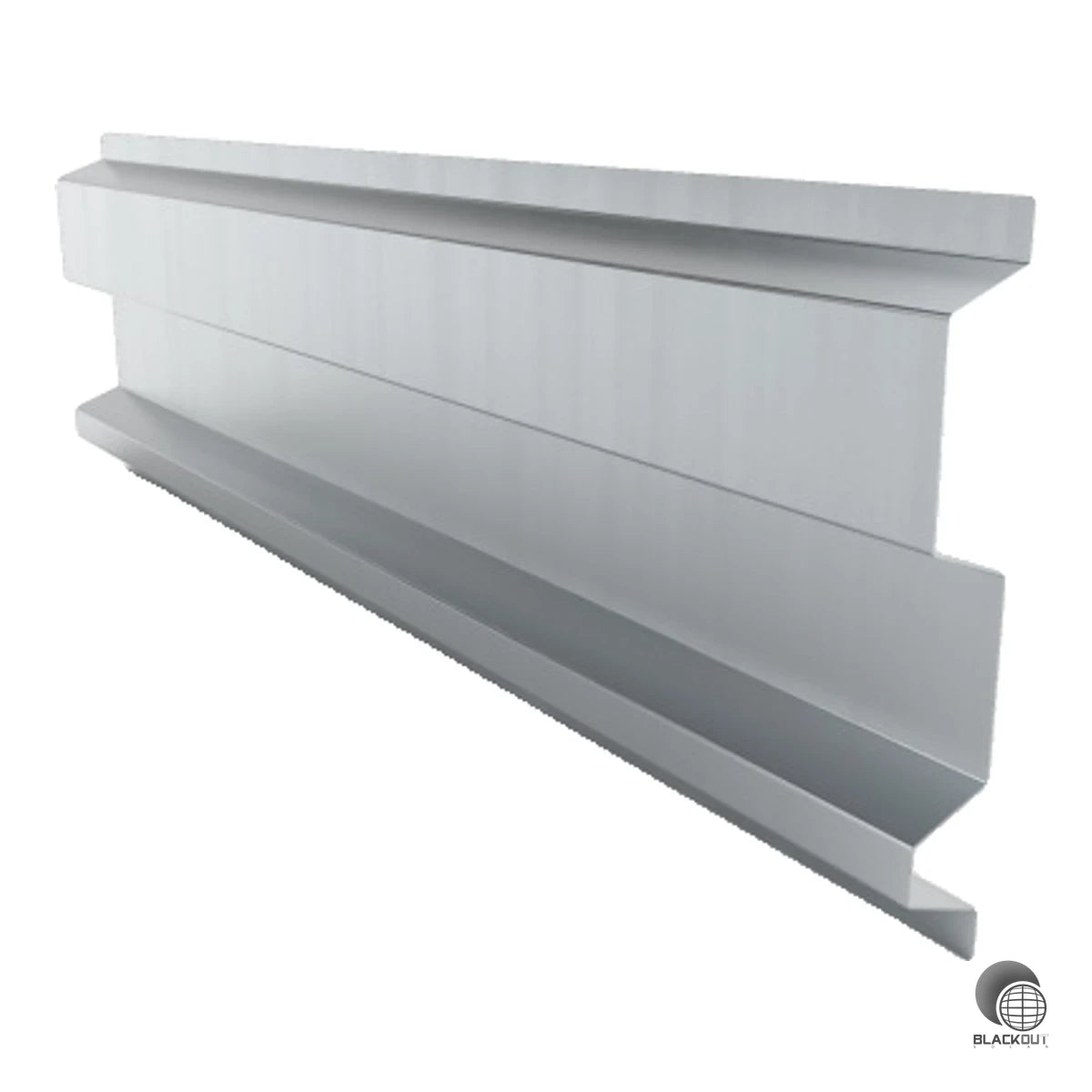 Aluminium-Rückwandverkleidung für aufgeständerte PV-Anlagen zur effektiven Reduzierung von Windlasten. Projektbezogen einsetzbar.
