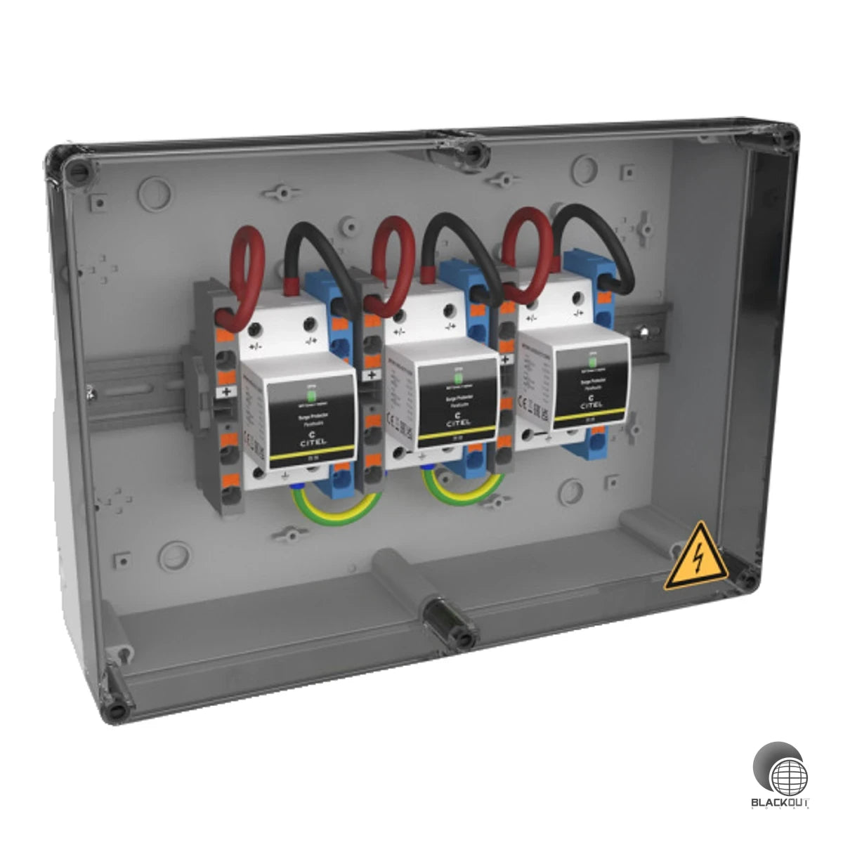 Kompakter Generatoranschlusskasten der XS-Serie mit dreistufigem Überspannungsschutz (Typ 1+2+3) und patentierter CTC-Technologie — optimal für PV-Anlagen auf Gebäuden der Blitzschutzklasse III/IV.