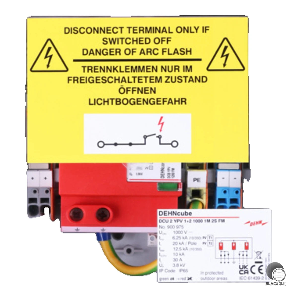 Generatoranschlusskasten mit kombiniertem Typ 1+2 Überspannungsschutz für PV-Anlagen bis 1000 V DC. Schützt einen MPP-Eingang und zwei Strings in wetterfestem IP65-Gehäuse – ideal für die Außenmontage.