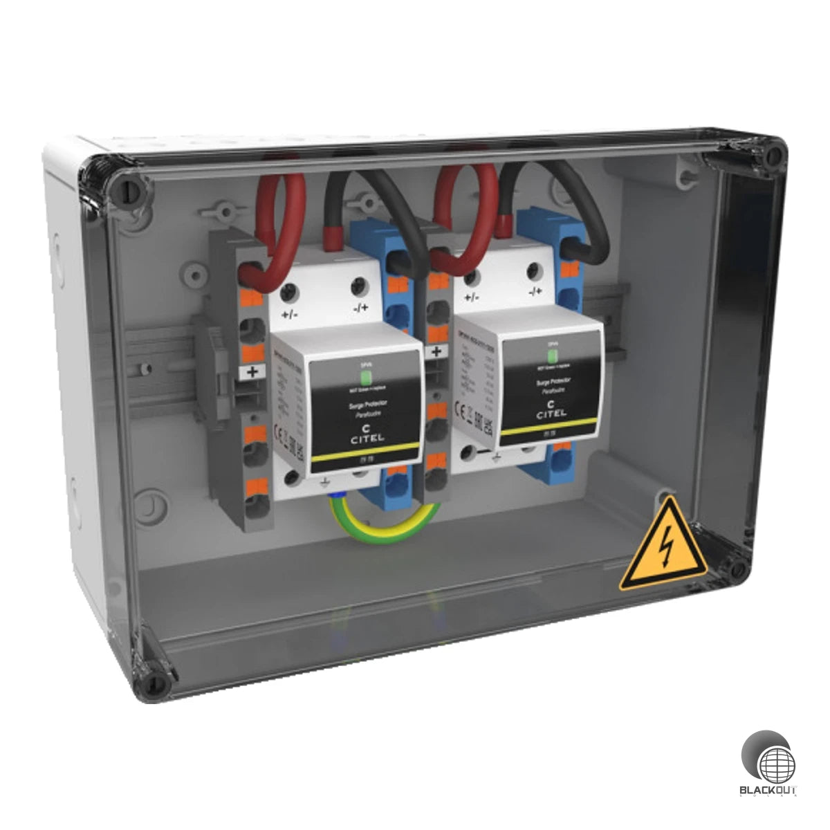 Kompakter Generatoranschlusskasten der XS-Serie von CITEL mit integriertem PV-Kombiableiter Typ 1+2+3 und patentierter CTC-Technology. Optimiert für PV-Anlagen mit 2 MPP-Trackern und 2 Strings bei bis zu 1000 VDC.