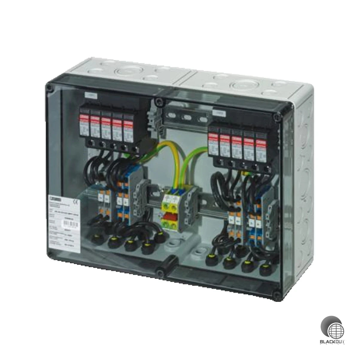 Professionelle DC-Generatoranschlussbox (GAK) mit Überspannungsschutz T1/2 für PV-Anlagen mit bis zu 4 MPP-Trackern und 40 A Absicherung je String – aus dem Hause Phoenix Contact.